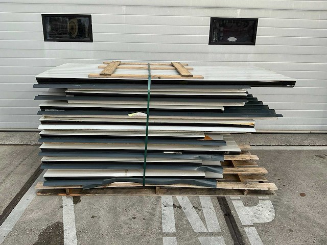 Sabprofiel - os 83 - sandwichpanelen (15x) 26 m2 - afbeelding 5 van  5