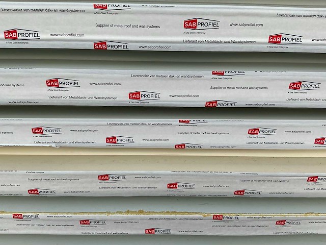 Sabprofiel - tl 60/95 - sandwichpanelen (18x) 97,3 m2 - afbeelding 3 van  6