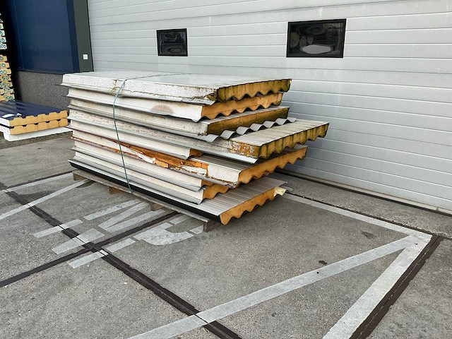 Sabprofiel - tlw 95 - sandwichpanelen (9x) 19 m2 - afbeelding 3 van  7