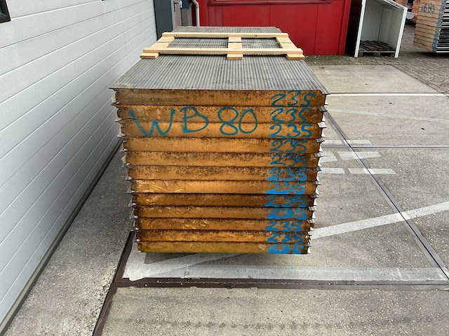 Sabprofiel - wb 80 - sandwichpanelen (12x) 14 m2 - afbeelding 4 van  5