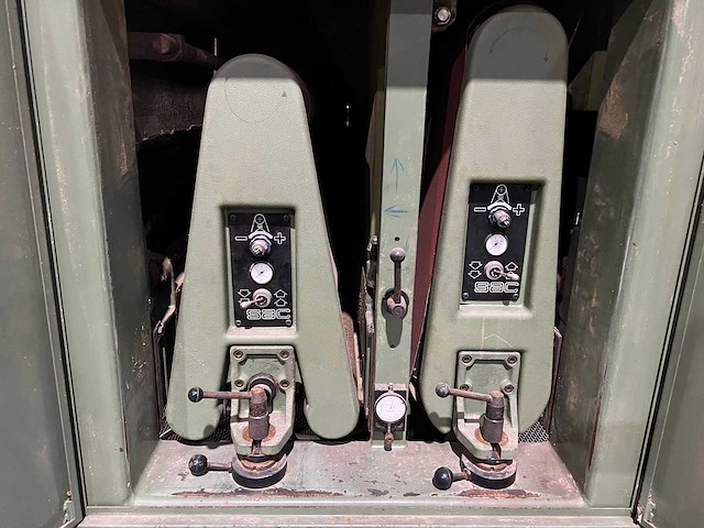 Sac - cls 1000 d - breedbandschuurmachine - afbeelding 10 van  16