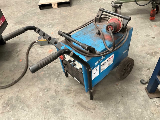 Saf fro buffalo 350i cc/cv elektrode lasapparaat - afbeelding 1 van  5