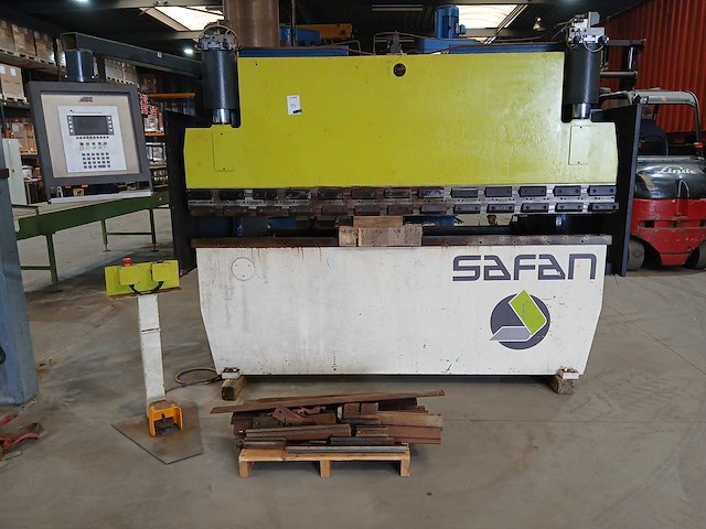 Safan - - cnck - cnc-kantbank - afbeelding 2 van  6