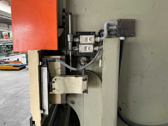 Safan - 1988 - cncs 50-2550 - cnc-kantbank - afbeelding 3 van  9