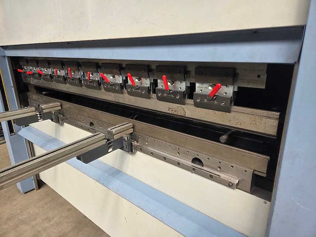 Safan - 2001 - smk k 40 2050 ts1 - cnc-kantbank - afbeelding 5 van  8