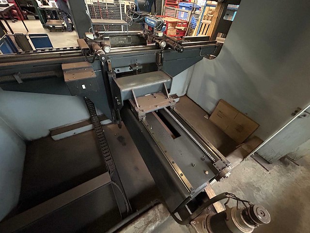 Safan - motoman - 2001 - cncl-r 80-3100 ts1 - cnc-kantbank met buigrobot - afbeelding 3 van  34