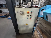 Safan - motoman - 2001 - cncl-r 80-3100 ts1 - cnc-kantbank met buigrobot - afbeelding 21 van  34