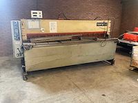 Safan 22,5-4 pons- en knipmachine - afbeelding 1 van  7