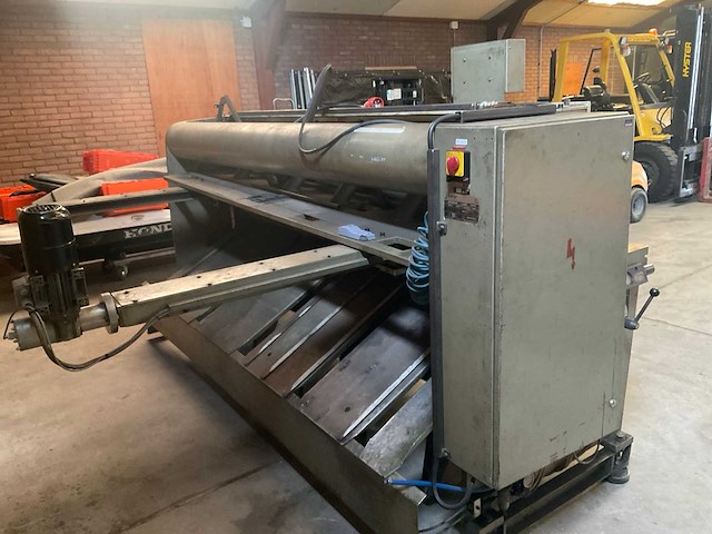 Safan 22,5-4 pons- en knipmachine - afbeelding 5 van  7