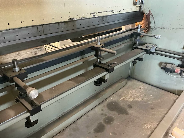Safan 80 3100 cnc-kantbank - afbeelding 3 van  8
