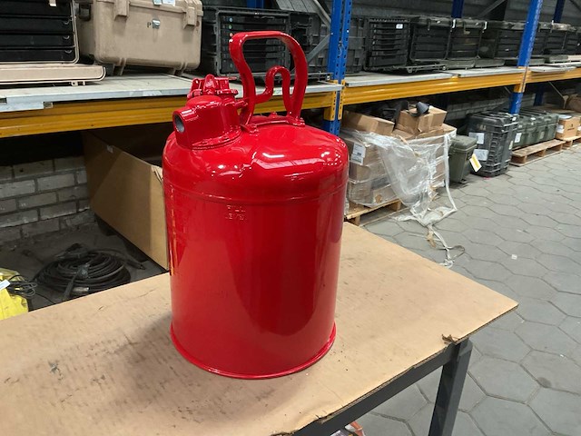 Safe-t-way type ii jerrycan - afbeelding 2 van  8