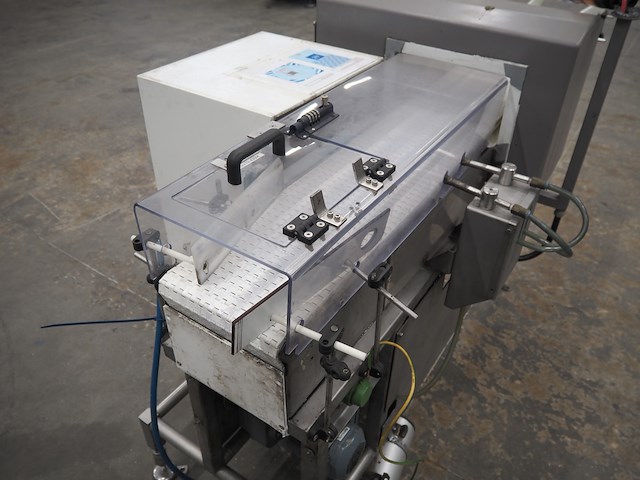 Safeline - afbeelding 2 van  17