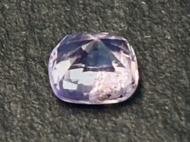 Saffier - 0.56 carat natuurlijke roze saffier - afbeelding 4 van  5