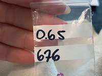 Saffier - 0.65 carat natuurlijke roze saffier - afbeelding 4 van  6
