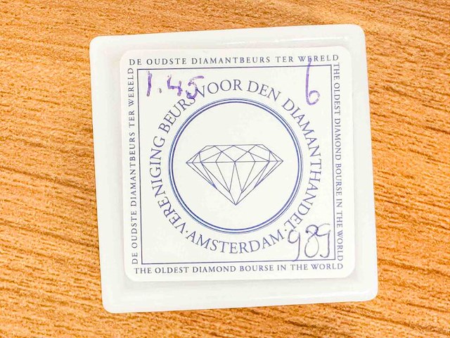 Saffier - 1.45 carat natuurlijke ronde saffieren - afbeelding 2 van  4