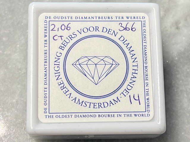 Saffier - 2.06 carat natuurlijke saffier - afbeelding 2 van  3