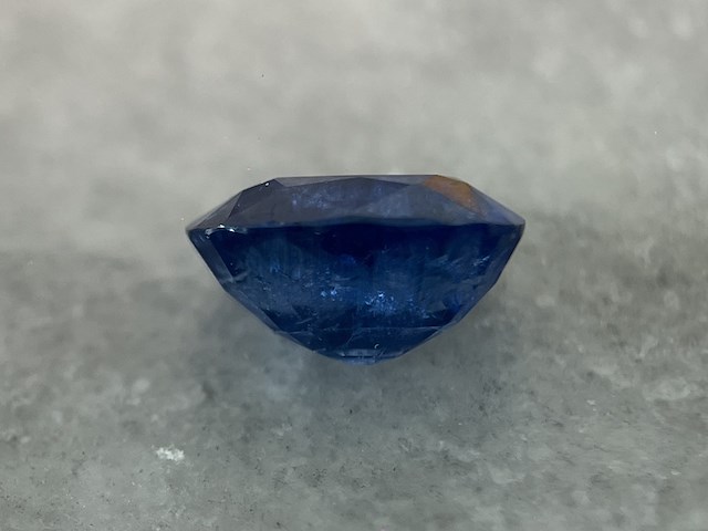 Saffier - 3.16 carat natuurlijke royal blue saffier - afbeelding 2 van  6