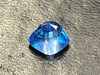 Saffier - 8.86 carat natuurlijke saffier (gecertificeerd) - afbeelding 2 van  6