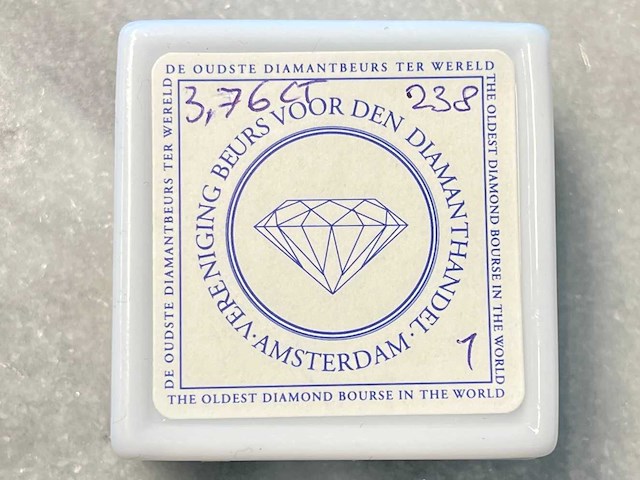 Saffier 3.76 carat natuurlijke saffier - afbeelding 5 van  5