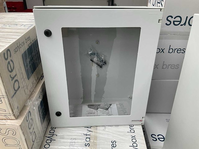 Safybox bres 65 ( 600 x500 x 230mm) industriële behuizing (7x) - afbeelding 2 van  4