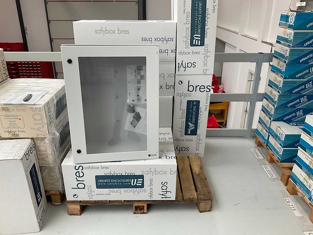 Safybox bres 86p (800 x 600 x 300 mm)industriële behuizingen (8x) - afbeelding 1 van  6