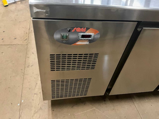 Sagi universeel-600 driedeurs koelwerkbank - afbeelding 3 van  6