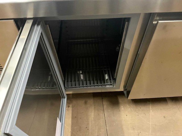 Sagi universeel-600 driedeurs koelwerkbank - afbeelding 4 van  6