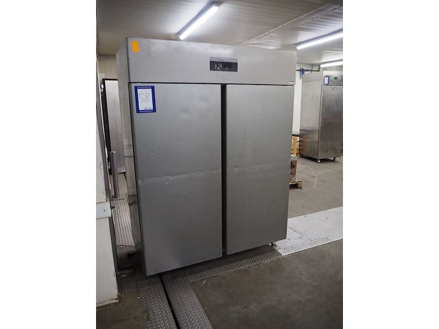 Sagi - afbeelding 3 van  10