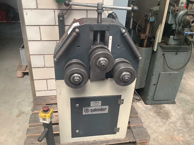 Sahinler - 2013 - pk 35 - profielbuigmachine - afbeelding 2 van  5