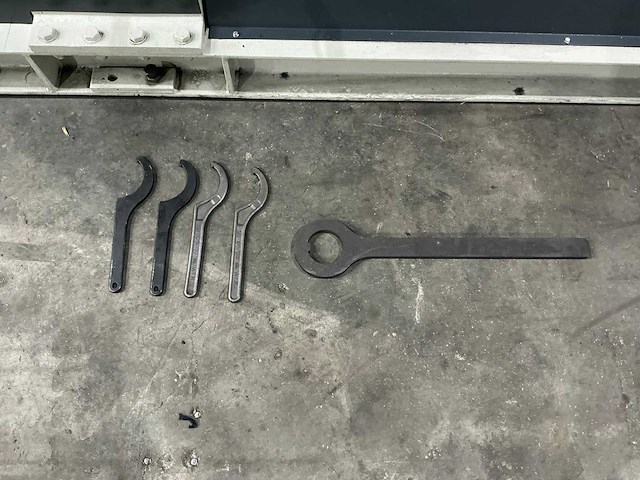 Sahinler - h3r-hs-30-210, 3100x6mm - roll bending machine - 2016 - afbeelding 4 van  15