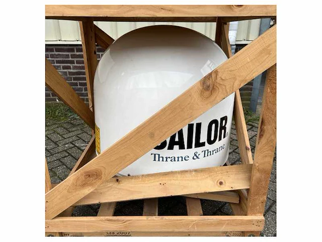 Sailor fleet 77 satellite communication system - tt-3038c - afbeelding 9 van  9
