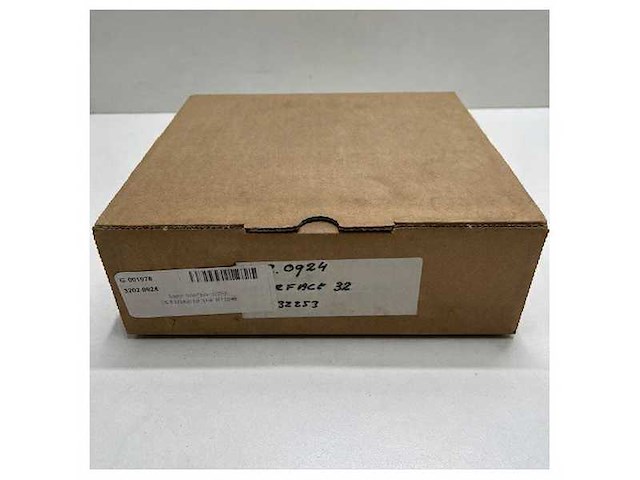 Sailor interface s-632253 for vhf rt2048 - afbeelding 1 van  3