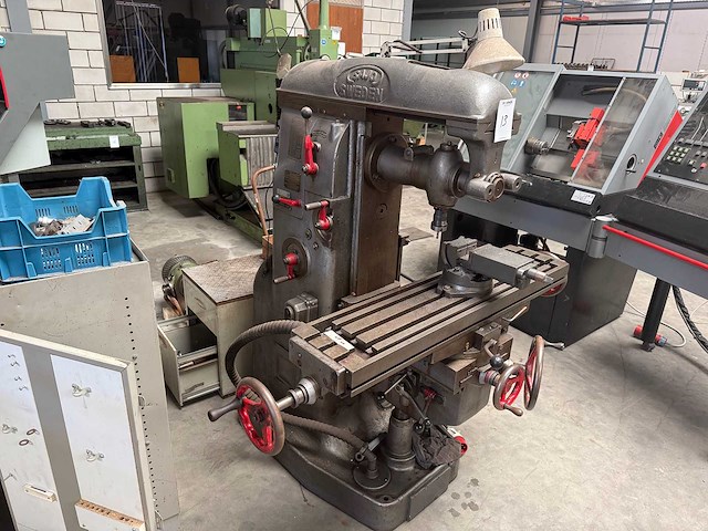 Sajo - 1955 - uf 48m - universele freesmachine - afbeelding 1 van  13