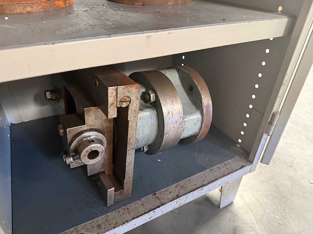 Sajo - 1955 - uf 48m - universele freesmachine - afbeelding 11 van  12