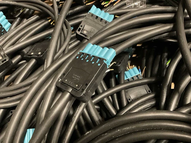 Salcavi spa 5g2.50mm2 partij aansluitkabels - afbeelding 3 van  4