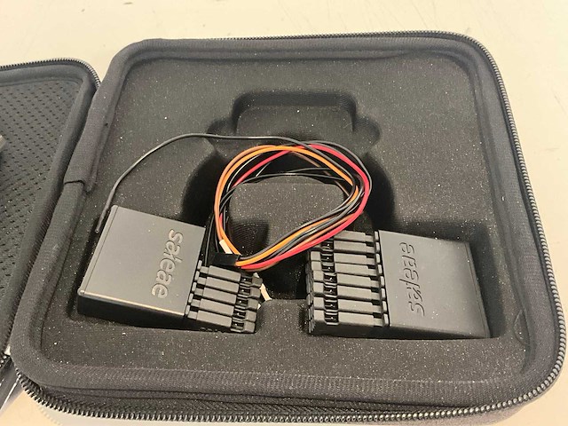 Saleae logic 8 logic analyzer - afbeelding 4 van  4