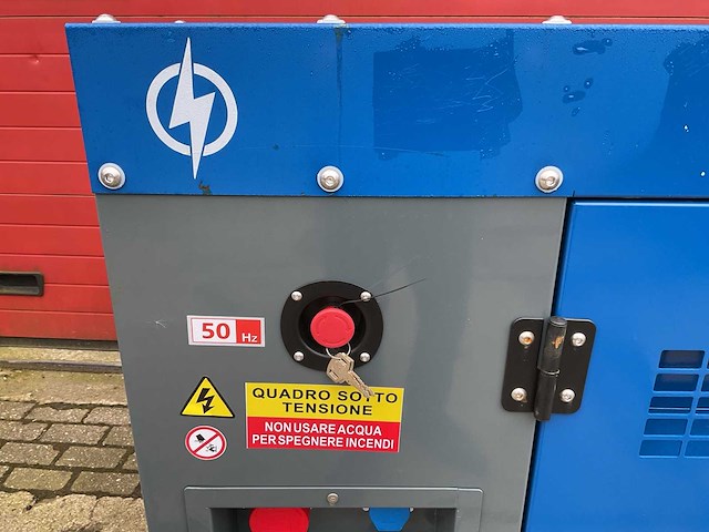 Salini power vg-r30 stroomgenerator - afbeelding 8 van  10