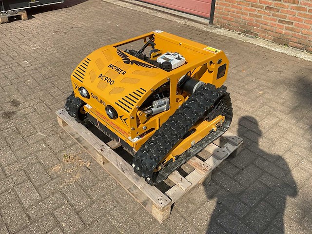 Salini rc900 grasmaaier - afbeelding 11 van  12