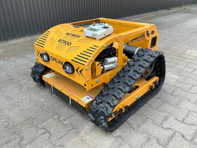 Salini rc900 r/c maaimachine / ruwterrein maaier - afbeelding 1 van  9