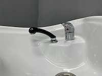Salon ambience - dreamwash - kapper - wasunit - afbeelding 11 van  13