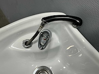 Salon ambience - dreamwash - kapper - wasunit - afbeelding 12 van  13