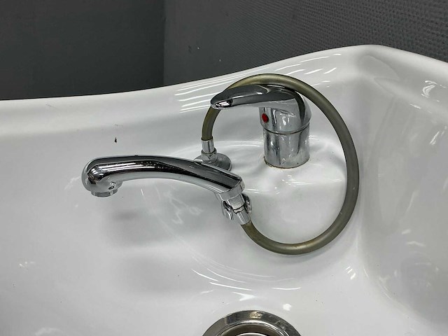 Salon ambience dreamwash kapper wasunit - afbeelding 10 van  11