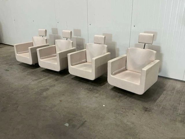 Salon stoelen (5x) - afbeelding 1 van  9