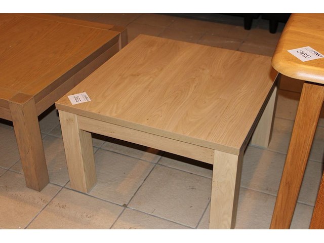 Salontafel. afmeting 70 x 70 x 42 cm. - afbeelding 1 van  2