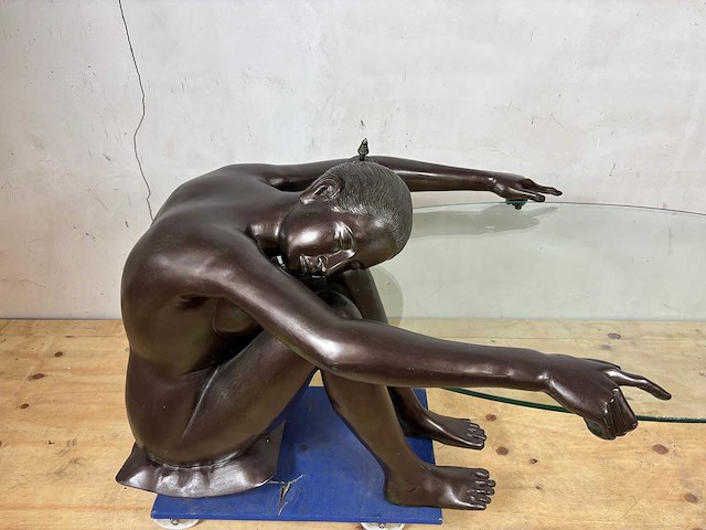 Salontafel brons vrouw - afbeelding 2 van  5