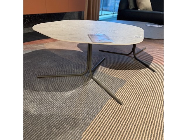 Salontafel leolux, canopy, lead diamond - afbeelding 3 van  5