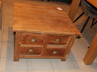 Salontafel met acht lades. afmeting 70 x 70 x 45 cm. - afbeelding 2 van  2