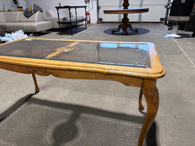 Salontafel met facet geslepen glasplaat - afbeelding 2 van  3