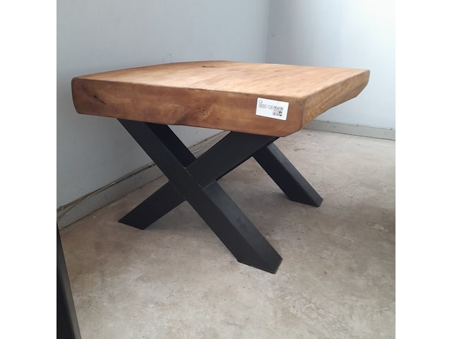 Salontafel met metalen tafelpoten, 65 x 70 x 52 cm hoog - afbeelding 2 van  4