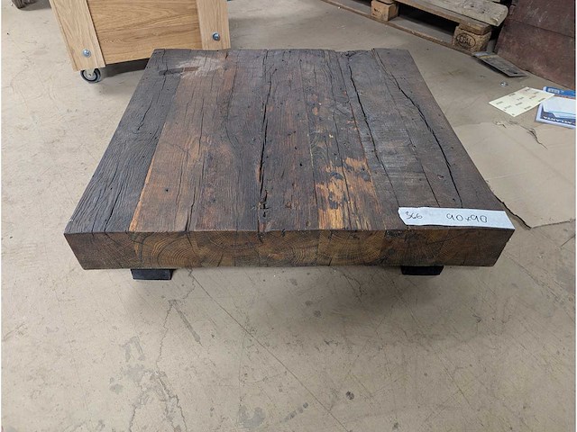 Salontafel oud eiken 90 x 90 x 20cm - afbeelding 3 van  3